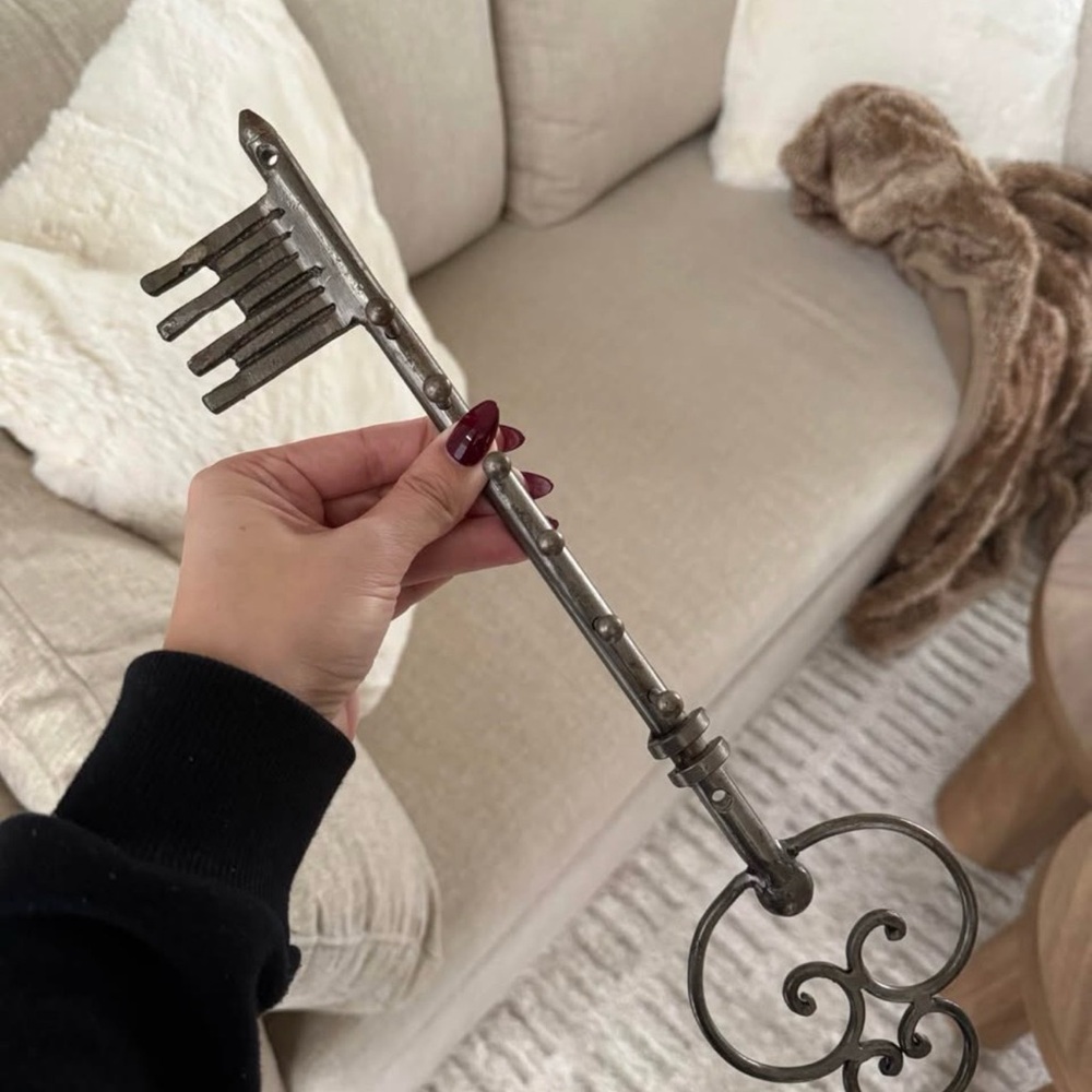 Anthropologie Skeleton Key Hook Rack SOLD OUT